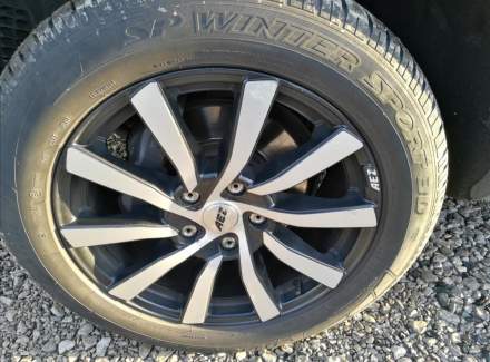 Volkswagen - Touareg