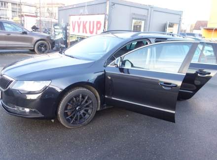 Škoda - Superb