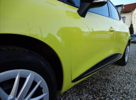 Renault - Clio