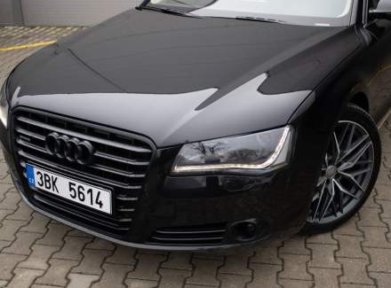 Audi - A8