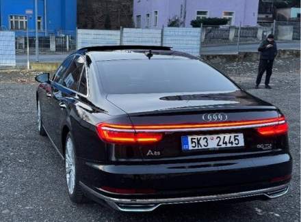 Audi - A8