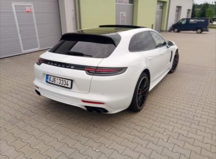 Porsche - Panamera
