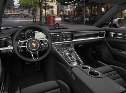 Porsche - Panamera