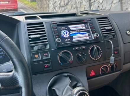 Volkswagen - Caravelle