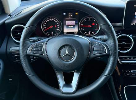 Mercedes-Benz - GLC
