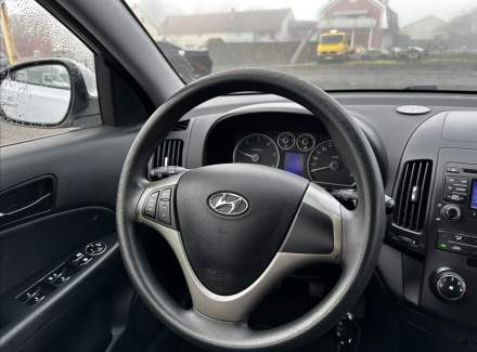 Hyundai - i30