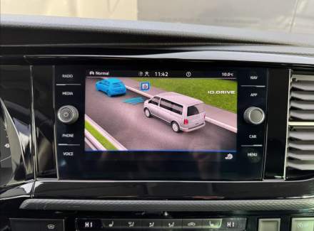 Volkswagen - Multivan