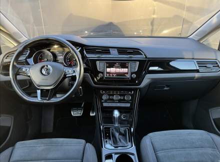 Volkswagen - Touran