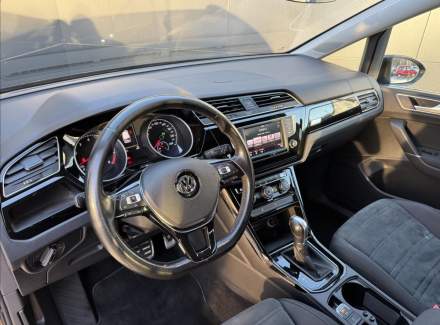 Volkswagen - Touran