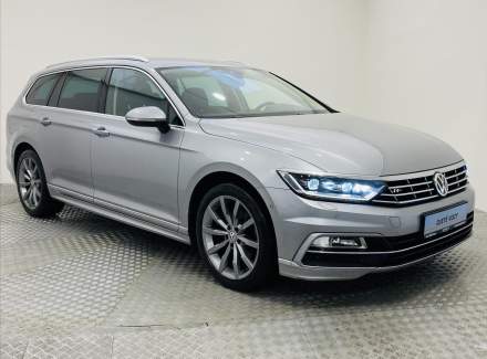Volkswagen - Passat