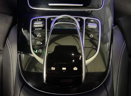 Mercedes-Benz - E-class