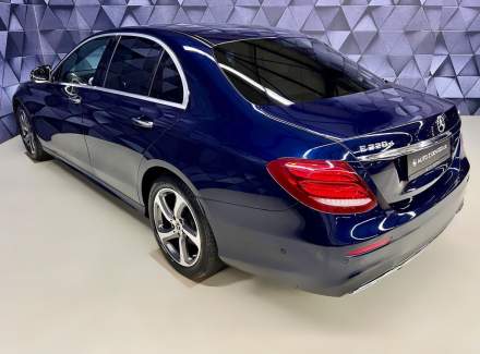 Mercedes-Benz - E-class