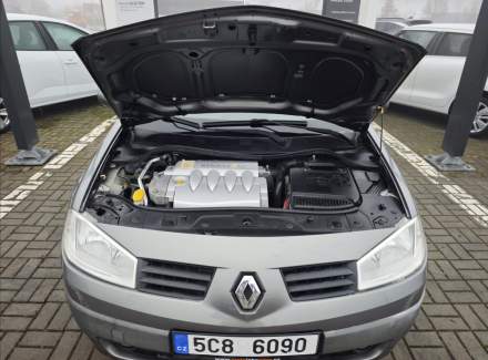 Renault - Megane