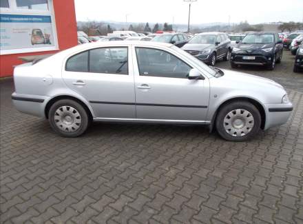 Škoda - Octavia