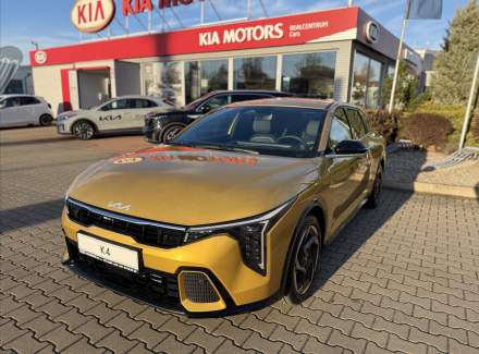 Kia - K4