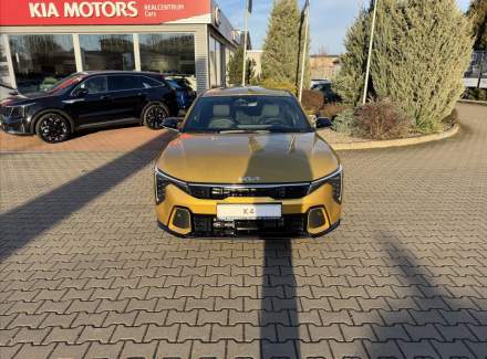 Kia - K4