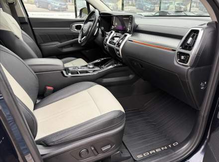 Kia - Sorento