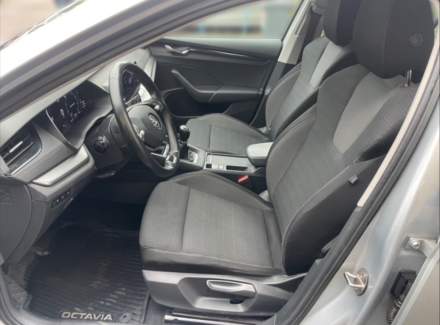 Škoda - Octavia