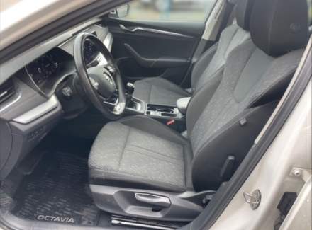 Škoda - Octavia