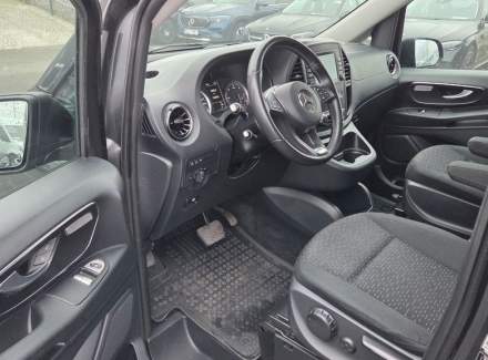 Mercedes-Benz - Vito