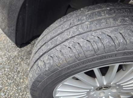 Mercedes-Benz - Vito