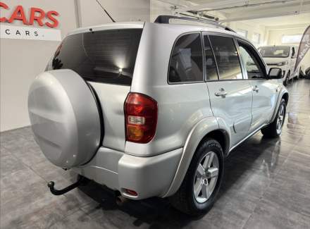 Toyota - RAV 4