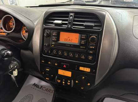 Toyota - RAV 4