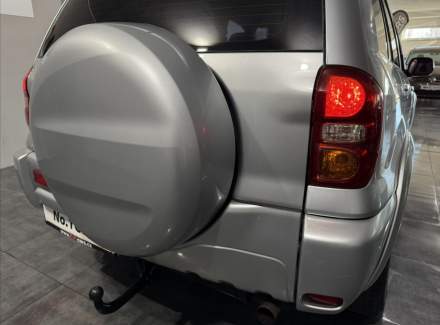 Toyota - RAV 4