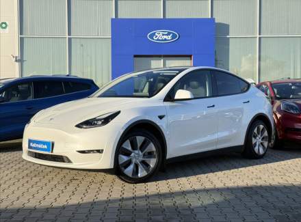 Tesla - Model Y