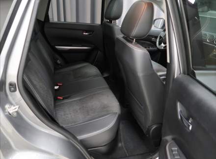 Suzuki - Vitara