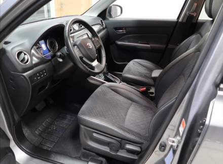Suzuki - Vitara