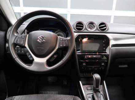 Suzuki - Vitara