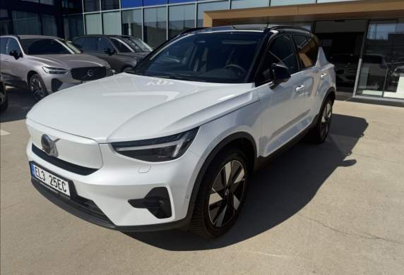 Volvo - XC40