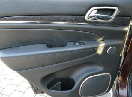 Jeep - Grand Cherokee