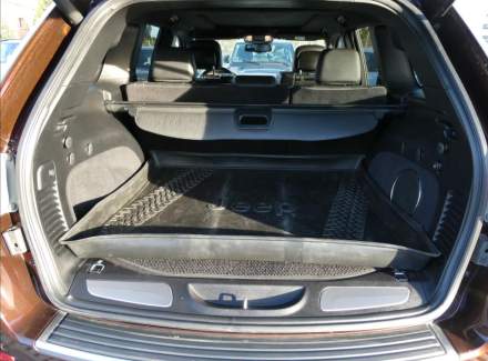 Jeep - Grand Cherokee