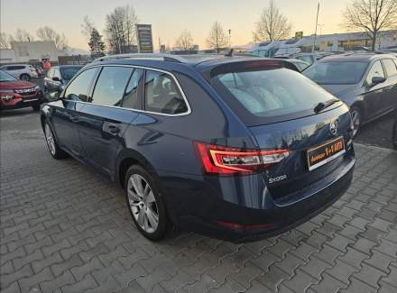 Škoda - Superb