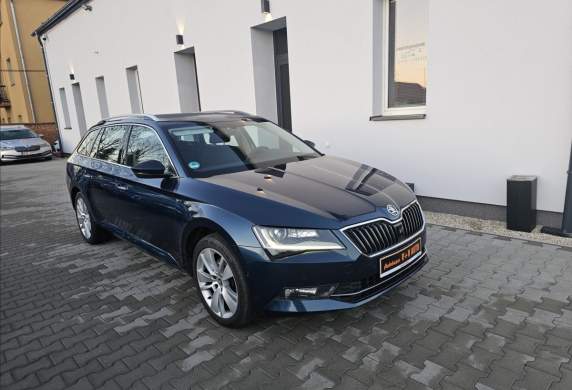 Škoda - Superb