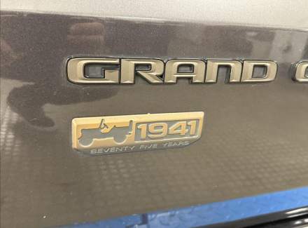 Jeep - Grand Cherokee