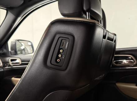 Jeep - Grand Cherokee