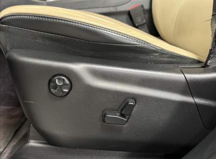 Jeep - Grand Cherokee