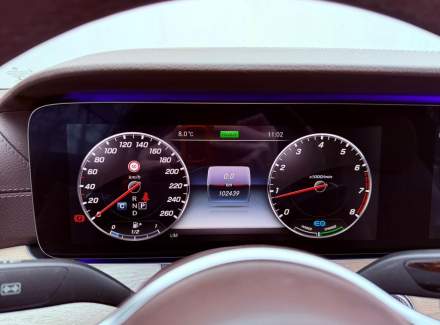 Mercedes-Benz - E-class