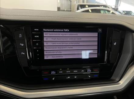 Volkswagen - Touareg