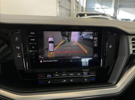 Volkswagen - Touareg