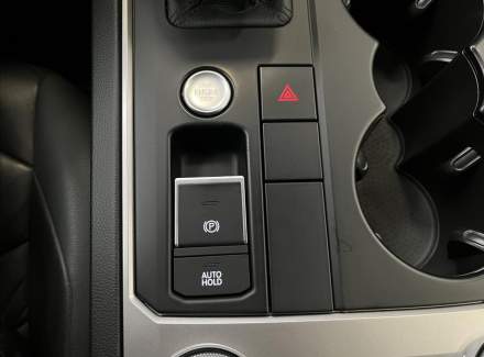 Volkswagen - Touareg