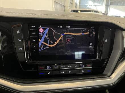 Volkswagen - Touareg