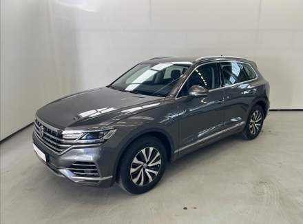 Volkswagen - Touareg