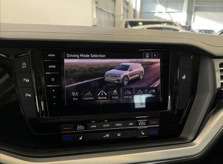 Volkswagen - Touareg