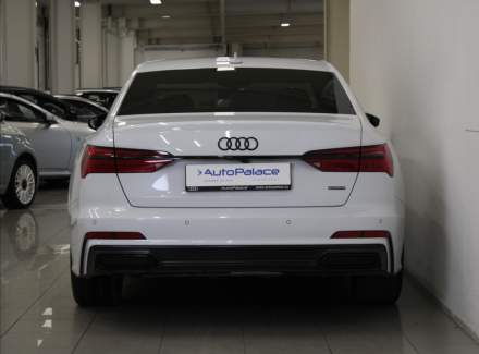 Audi - A6