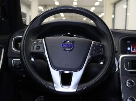 Volvo - V60