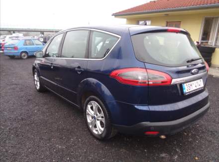 Ford - S-MAX